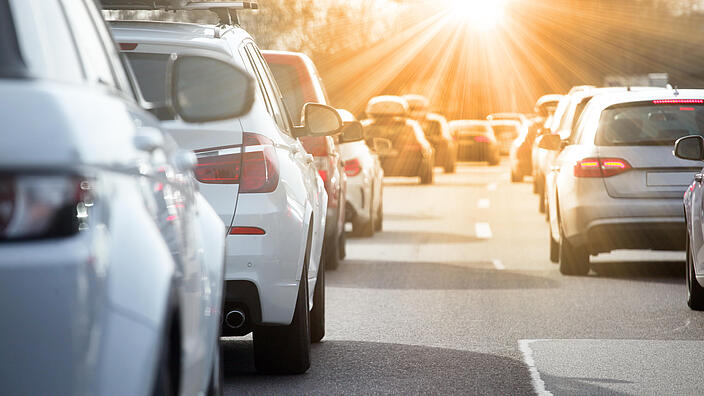  Stau auf der Autobahn 