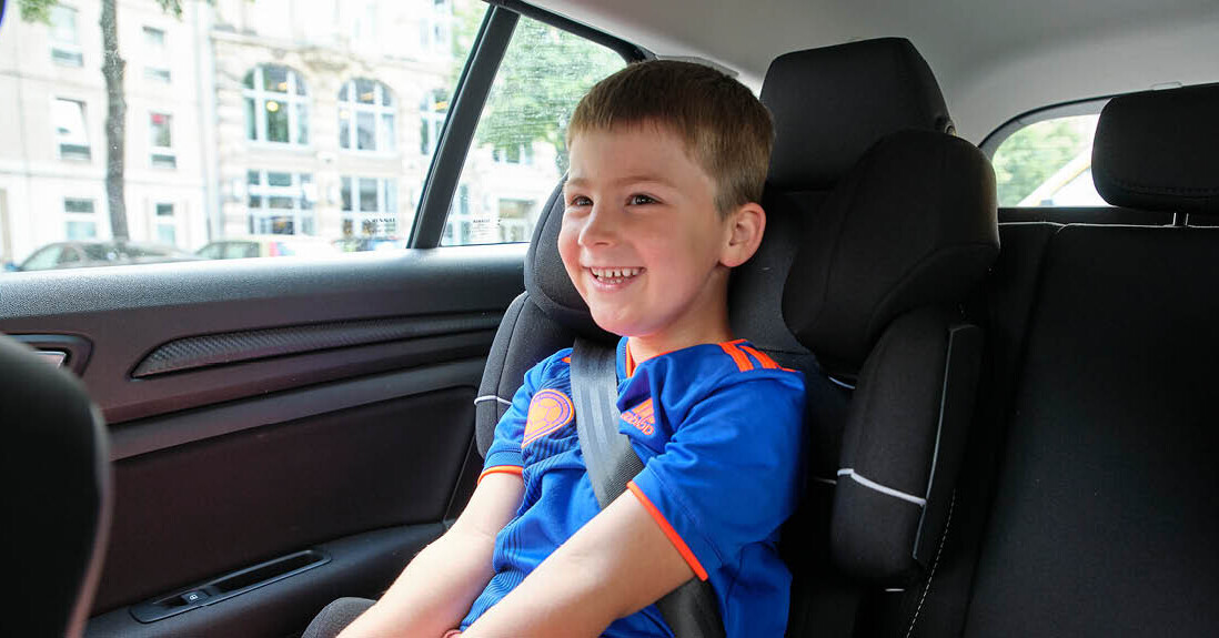 Kinderrückhaltesysteme - Kinder müssen im Auto gesichert sein